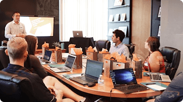 Creating Seamless E-Commerce Experiences